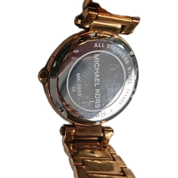 Michael Kors Watch In Rose Gold Color - Picture 5 of 5